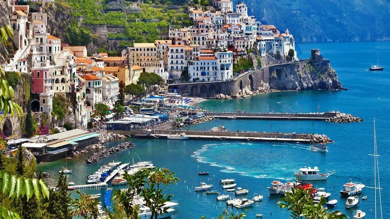 Bådhotel Yacht Suite Amalfi Italien